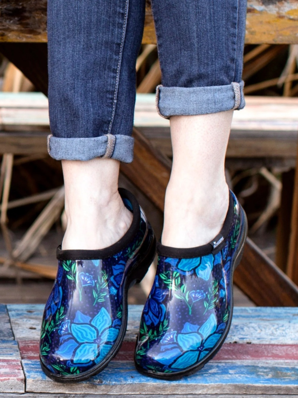 SLOGGERS Spring Surprise Blue Green Waterproof Garden ShoeClogs Women’s Size 8 - Picture 1 of 16